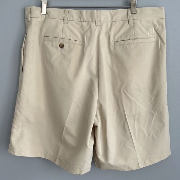 PGA Golf Tour Men’s size 36 tan beige golf shorts - Picture 5 of 12